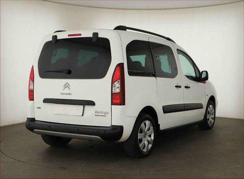 Citroën Berlingo (2016) XTR 1.6 HDi, 7Míst, ČR, 1Maj - fotka 5 z 14