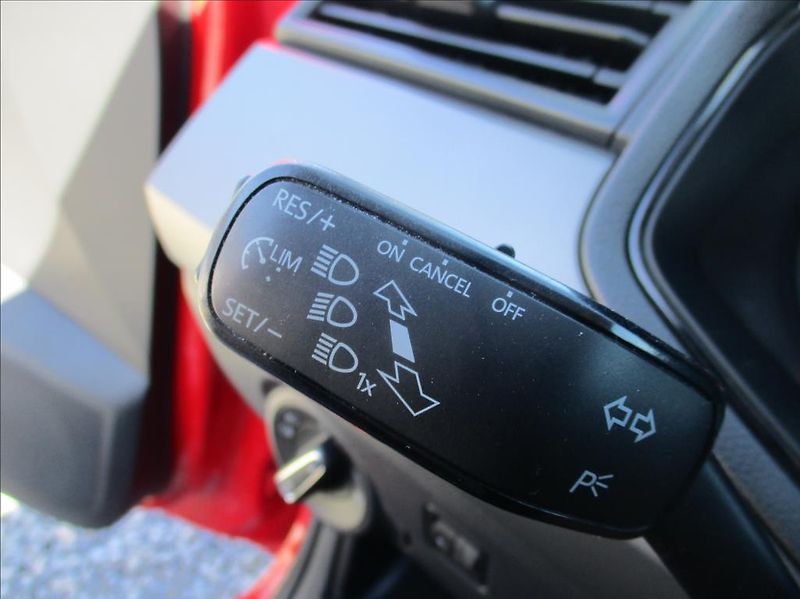 Seat Ibiza 1,0 TGi, klima serv.kniha ,CZ - fotka 21 z 35