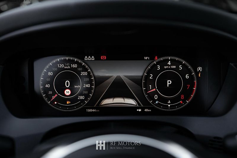 Jaguar F-Pace (2020) 2.0 P250 184kW 4x4 - fotka 30 z 43