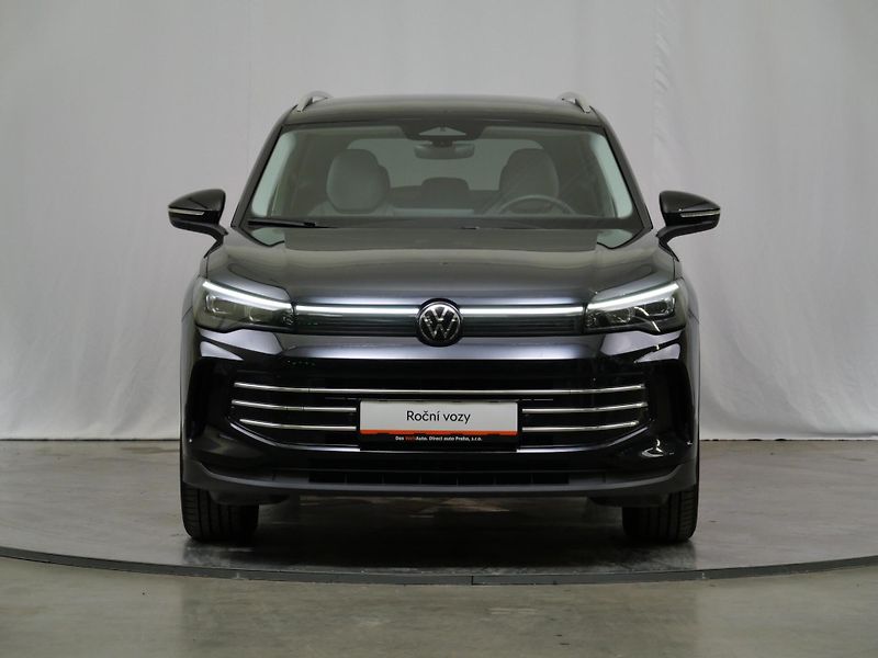 Volkswagen Tiguan - fotka 4 z 25