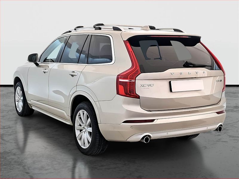 Volvo XC90 (2016) D5 AWD - fotka 4 z 24