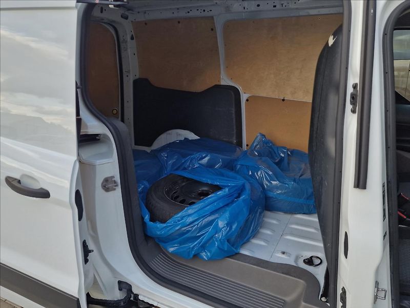 Ford Transit Connect 1.5 TDCI Trend L2,ČR,1.Maj. - fotka 22 z 48