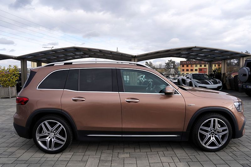 Mercedes-Benz GLB 35 AMG 4Matic/310 PS/ČR - fotka 7 z 44