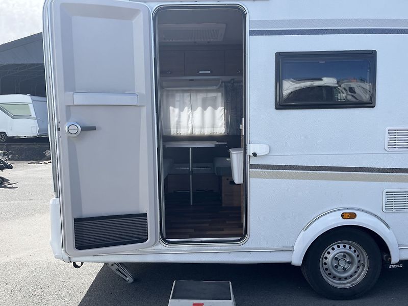 Weinsberg (2021) CaraOne 420 QD - fotka 7 z 23