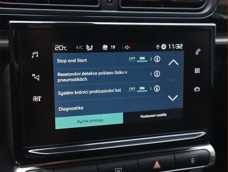 Citroën C3 (2019) 1.5 BlueHDi, Serv.kniha - fotka 17 z 19
