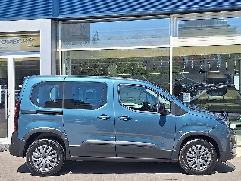Peugeot Rifter (2026) ALLURE TURBO 110k MAN6 - fotka 8 z 23