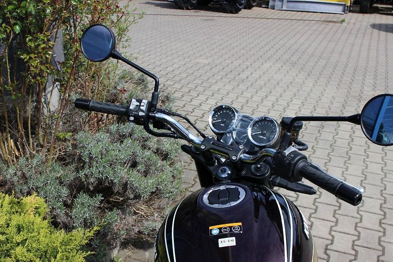 Kawasaki Z 900 RS (2026) 2026 skladem - fotka 7 z 9