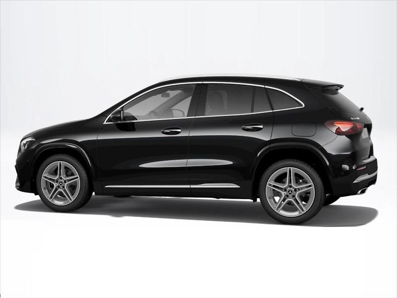 Mercedes-Benz GLA (2026) 1,3 180 Edition 140 Years - fotka 4 z 9