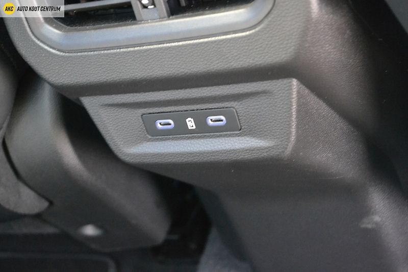 Renault Espace ICONIC E-TECH FULL HYBRID 200k - fotka 25 z 73