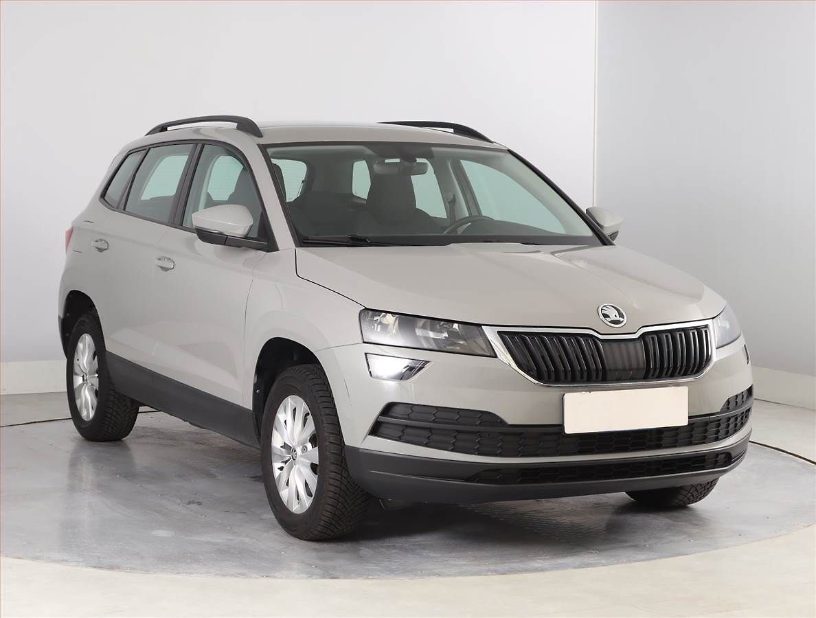 Škoda Karoq Ambition Plus 1.0 TSI, ČR