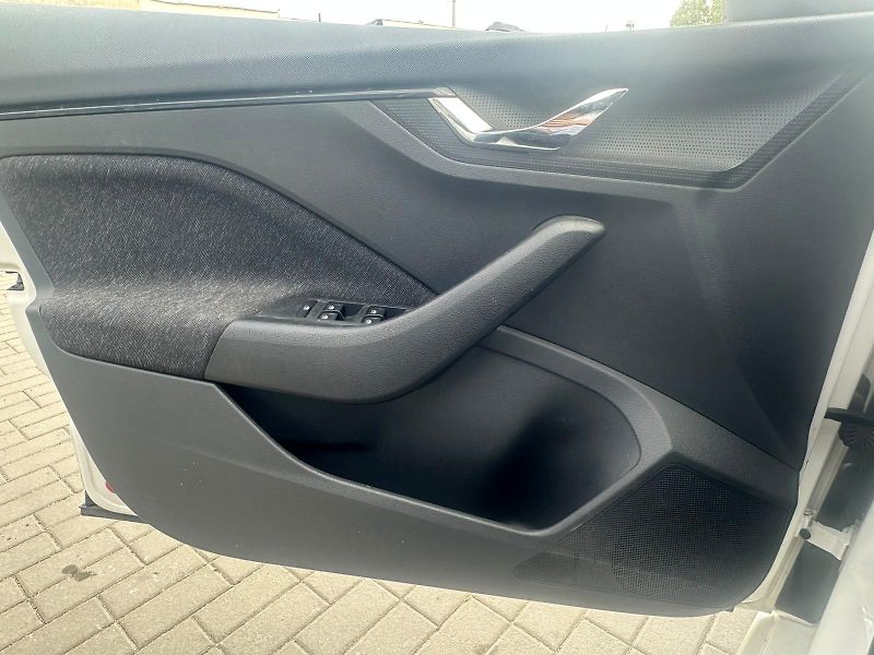 Škoda Scala (2019) 1.6TDi, 85KW - fotka 21 z 32