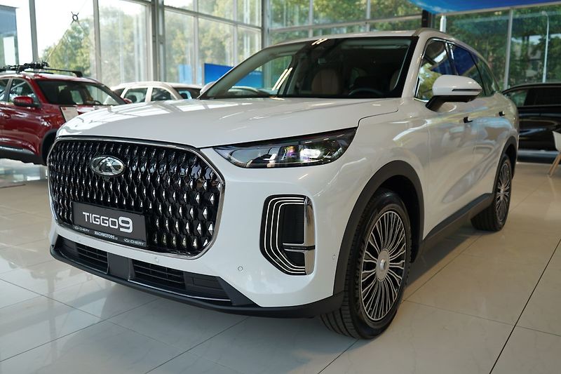 Chery Ostatní UNIQUE 1.5 TGDI PHEV - fotka 3 z 22