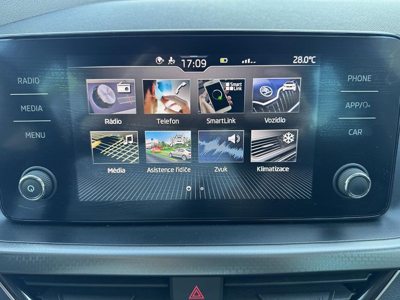 Škoda Scala (2020) 1.6TDI 85kW STYLE+ LED ČR - fotka 14 z 21
