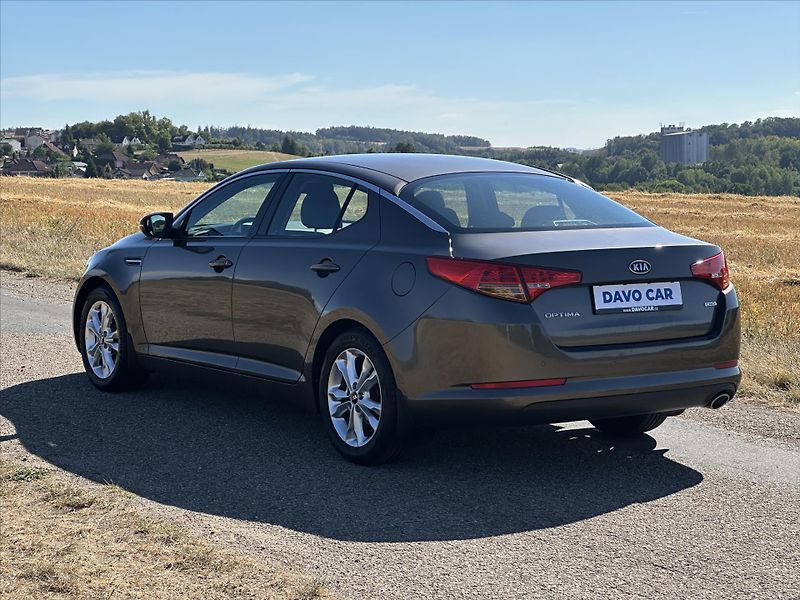 Kia Optima 1,7 CRDi 100kW Exclusive CZ - fotka 5 z 31