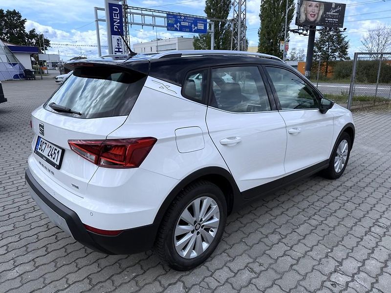 Seat Arona 1.0 TGI Xcellence, LED. - fotka 5 z 19