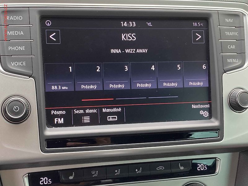 Volkswagen Passat (2016) 2.0 TDi, Comfort, DSG, LED - fotka 19 z 20
