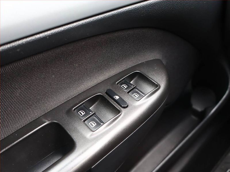 Škoda Octavia (2022) Style 2.0 TDI, ČR,1.maj - fotka 15 z 15