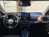 Toyota Yaris Cross 1.5HEV, ČR-1m, Executive, DPH - náhled 11