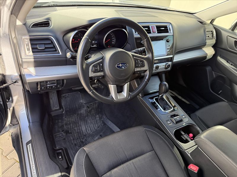 Subaru Outback 2,5 Comfort - fotka 7 z 19