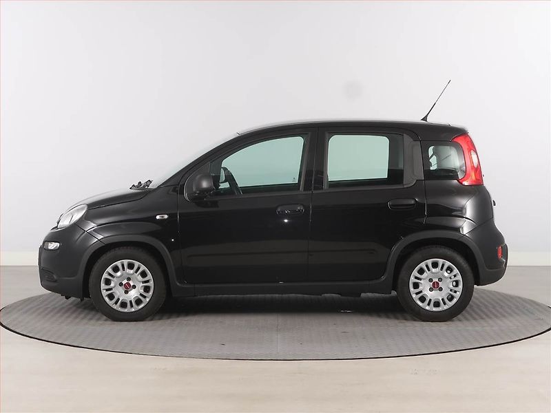 Fiat Panda (2022) Easy 1.0 FireFly, Serv.kniha - fotka 3 z 14