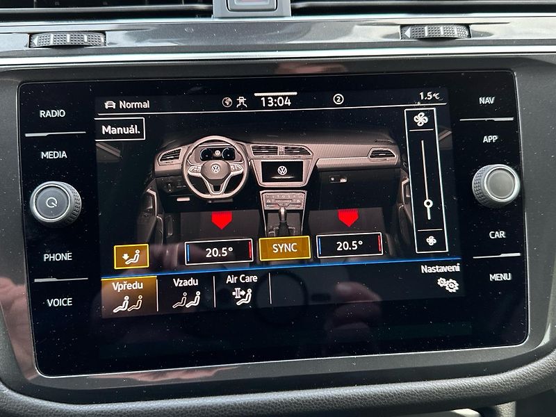 Volkswagen Tiguan Allspace Elegance 2.0 TDI 110 - fotka 19 z 25