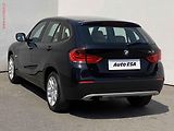 BMW X1 (2021) 2.0i sDrive18i, AC, výhřev - náhled 6