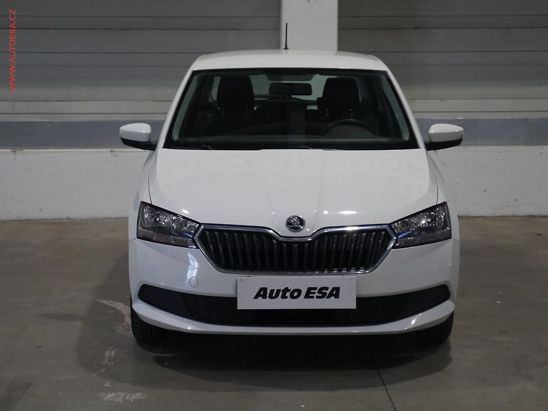 Škoda Fabia (2020) 1.0i, 2.maj,ČR, Active - fotka 2 z 14