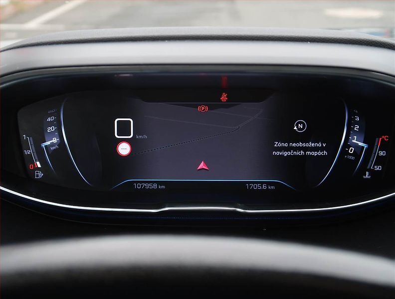 Peugeot 5008 (2020) Active PureTech 130, 7 míst - fotka 11 z 24