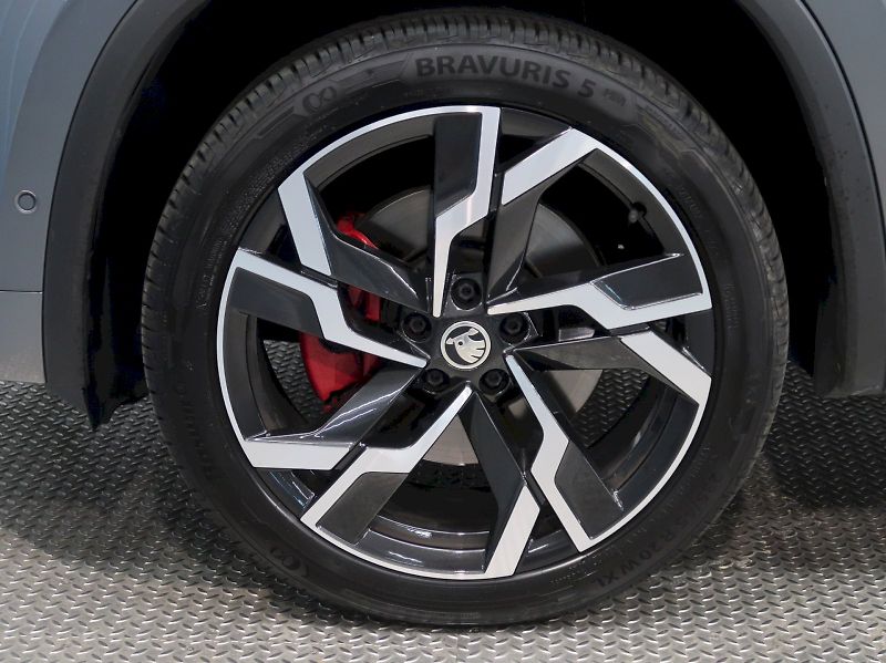 Škoda Kodiaq (2022) RS 2.0TSI 180KW 4x4 DSG WEBAST - fotka 12 z 47