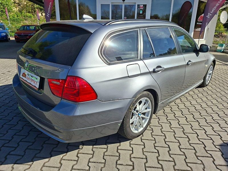 BMW Řada 3 (2010) 320d 105kW 6MAN -NAVI-SENZORY - fotka 8 z 42