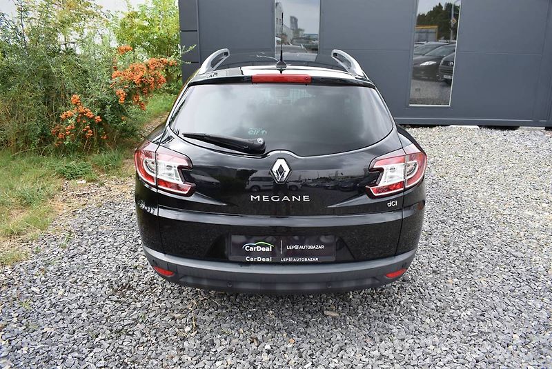 Renault Mégane 1,9 DCi BOSE,96KW,NAVI,PĚKNÝ - fotka 5 z 19