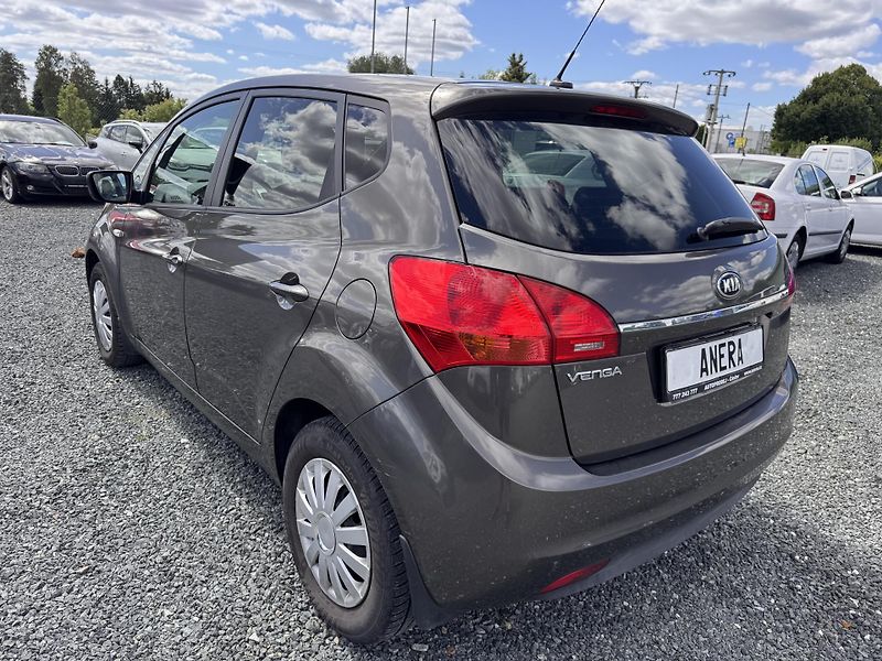 Kia Venga 1.4 CVVT, 96 tis km,2015, ČR - fotka 5 z 20