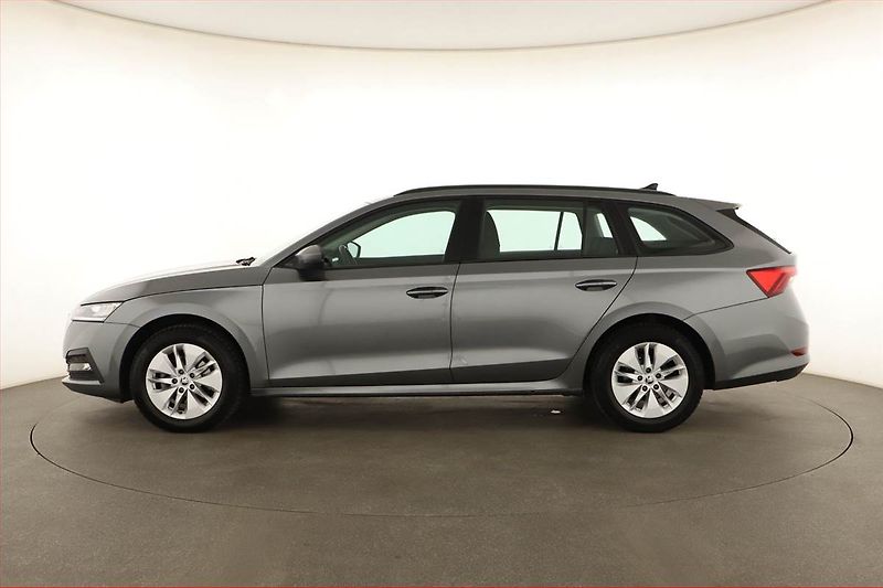 Škoda Octavia (2023) 2.0 TDI, Automat, Navi - fotka 3 z 14