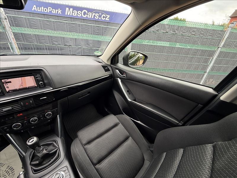 Mazda CX-5 2.2 Skyactiv-D150 AWD BOSE - fotka 11 z 24