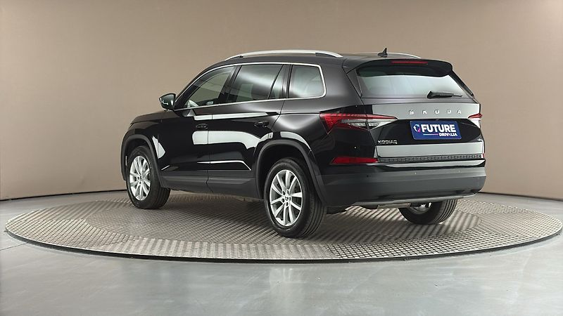 Škoda Kodiaq 2.0 TDI DSG 4x4 Style - fotka 2 z 29