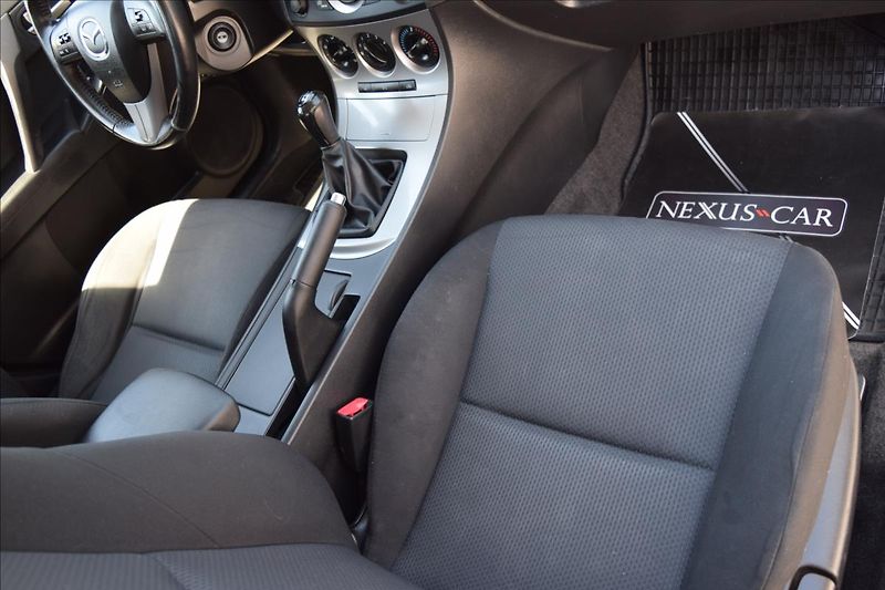 Mazda 3 1,6 I 77KW KLIMA NOVÁ STK - fotka 23 z 47