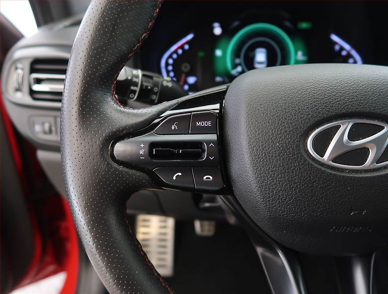 Hyundai i30 (2023) N Line Premium 1.5 T-GDI MHEV - fotka 20 z 27