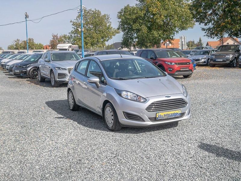 Ford Fiesta (2014) 1.6TDCI 70KW – PO ROZVODECH - fotka 3 z 45