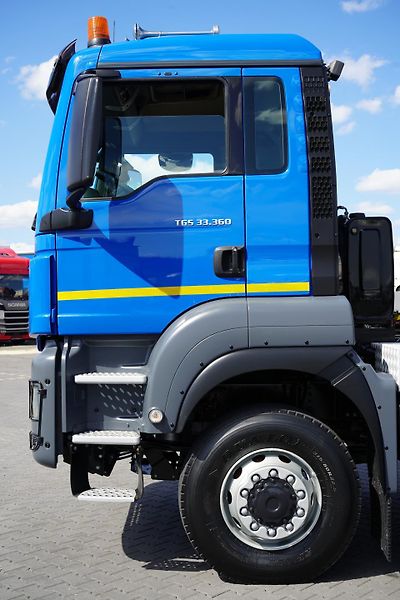 MAN TGS (2019) 33.360  / 6 X 6  / E 6 / HAKOW - fotka 36 z 67