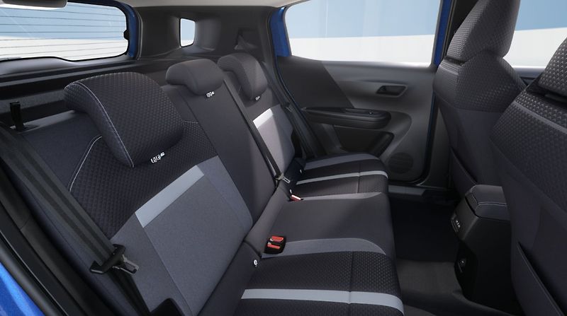 Opel Frontera Mild-hybrid Edition 110k Aut. - fotka 22 z 26