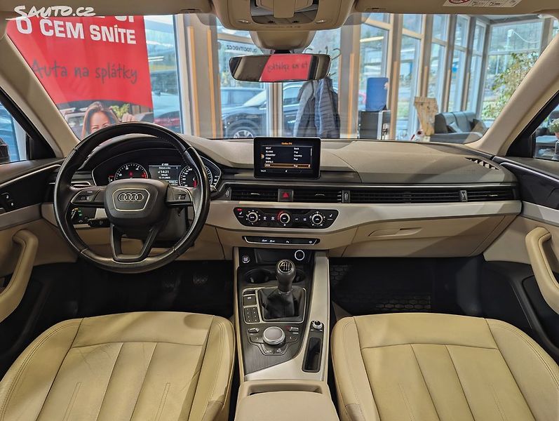 Audi A4 AVANT 2.0 TDi BIXENONY, PDC - fotka 9 z 22