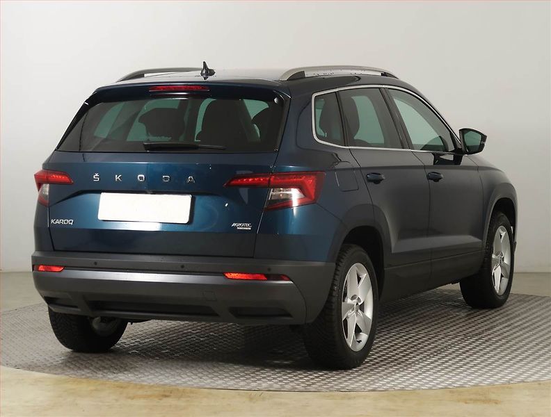 Škoda Karoq (2021) Style 1.5 TSI - fotka 5 z 29