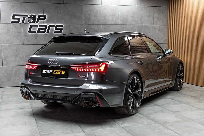 Audi RS 6 V8 4.0 TFSI 441kW QUATTRO - fotka 6 z 48