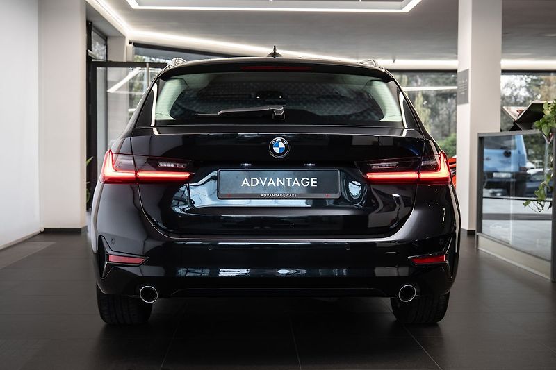BMW Řada 3 d Touring Manuál - fotka 3 z 21