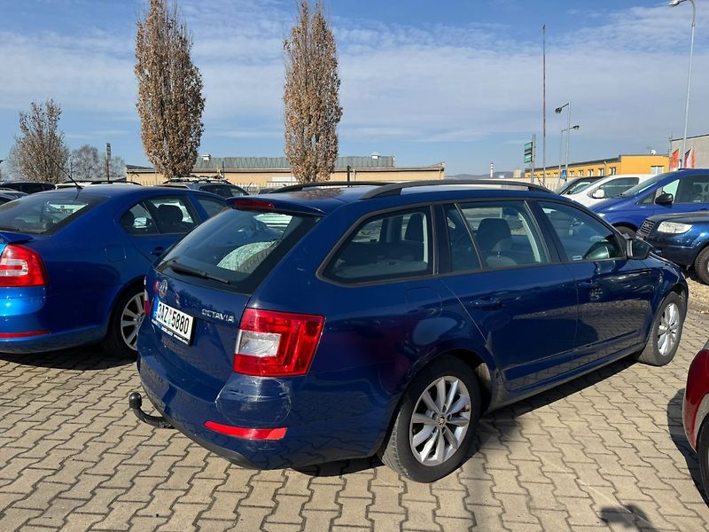 Škoda Octavia (2014) 1,6 TDI 77 KW TAŽNÉ KOLA - fotka 5 z 41