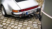 Porsche 911 Carrera 3.2 Speedster a kravana