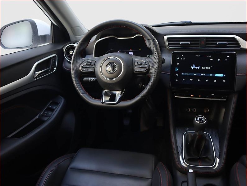 MG ZS (2025) 1.5 - fotka 7 z 23