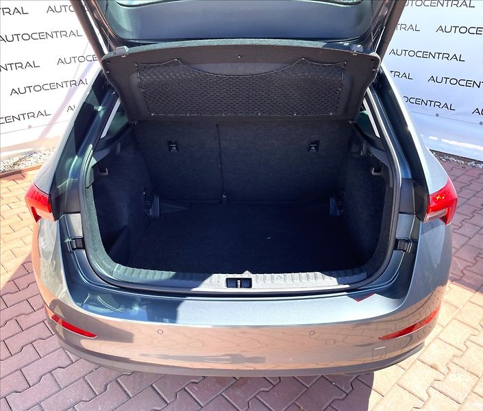 Škoda Scala 1,6 TDI  First Edition 85kw po - fotka 10 z 26
