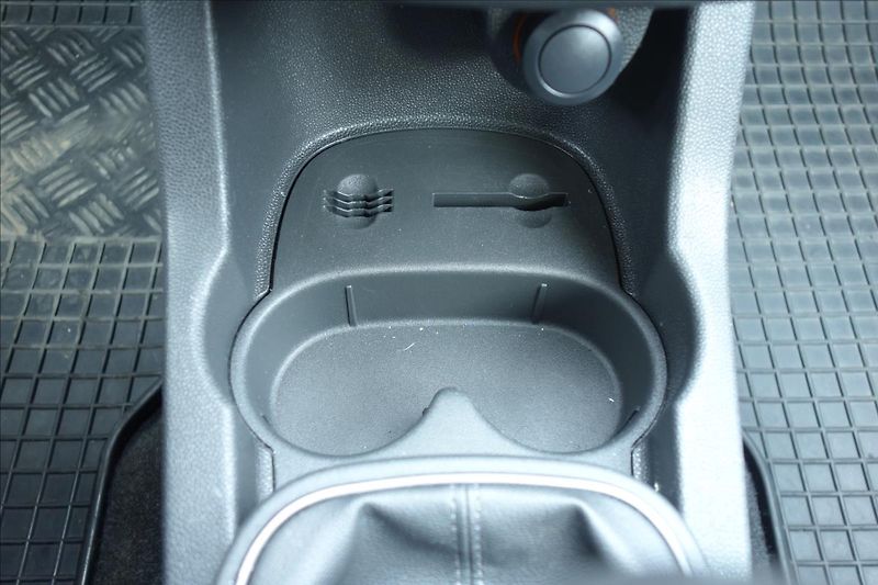 Opel Corsa 1,2 i, ČR, SERVIS.KN., KLIMA. - fotka 24 z 33