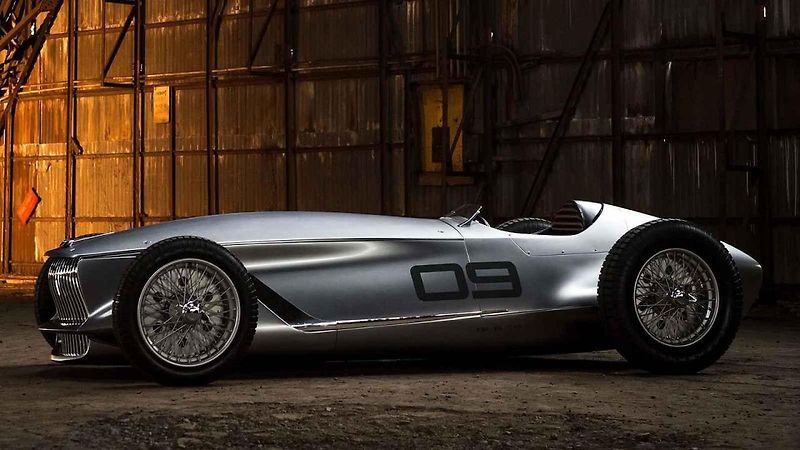 Infiniti Prototype 9.